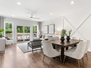 12 Weathervane Drive 21, Walpole MA 02081