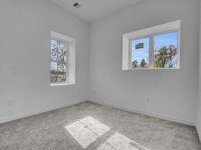 50 Frankfort St 14, Fitchburg MA 01420