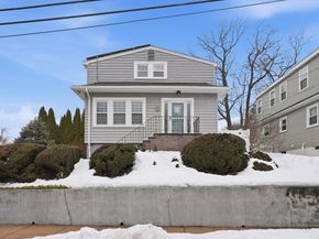 17 Vogel St, Boston MA 02132