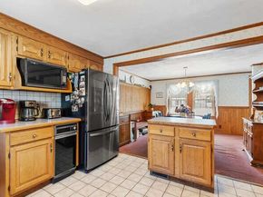 43 W Sigourney St, Lynn MA 01905