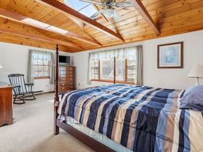 43 W Sigourney St, Lynn MA 01905