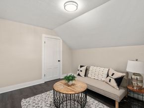 27 Dresser St, Webster MA 01570