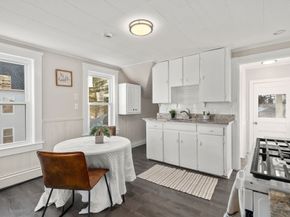 27 Dresser St, Webster MA 01570