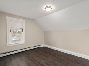 27 Dresser St, Webster MA 01570