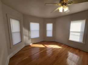 809 Warren Ave, Brockton MA 02301