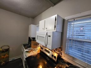 809 Warren Ave, Brockton MA 02301