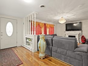 134 Oak St, Brockton MA 02301