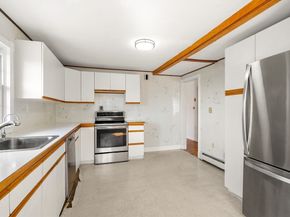 10 Lodge Rd, Nahant MA 01908