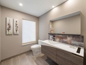 82 Sharpe Rd, Newton MA 02459