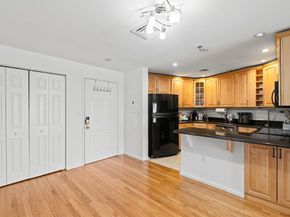 90 Quincy Shore Dr 721, Quincy MA 02171