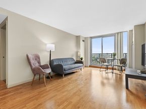 8 Museum Way 2301, Cambridge MA 02141