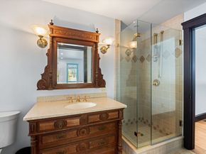 2 Spingler Dr, Hamilton MA 01982