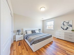 4 Rowe Ct 4, Boston MA 02131