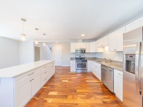 4 Rowe Ct 4, Boston MA 02131