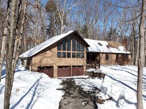 6 Laurelwood Dr, Oxford MA 01537