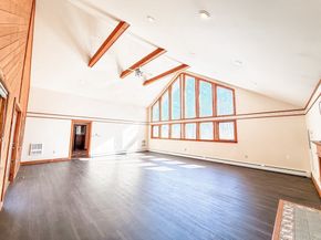 6 Laurelwood Dr, Oxford MA 01537