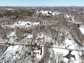 6 Laurelwood Dr, Oxford MA 01537