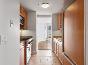 1 Avery 14A, Boston MA 02111