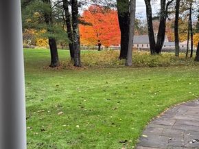 2 Duston Ln, Acton MA 01720