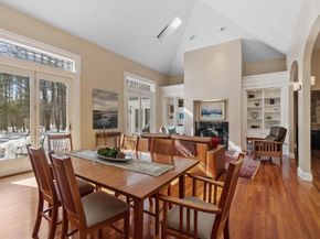 2 Duston Ln, Acton MA 01720