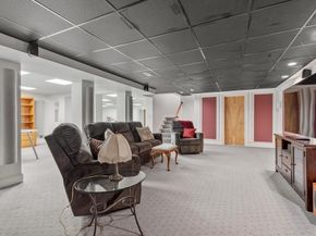 2 Duston Ln, Acton MA 01720