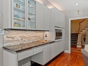 2 Duston Ln, Acton MA 01720