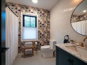 6 Nut Island Ave, Quincy MA 02169