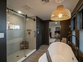 6 Nut Island Ave, Quincy MA 02169