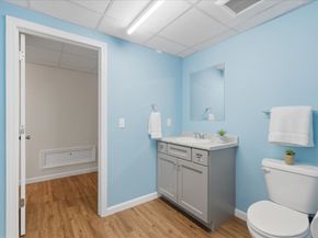 73 Mceachron Dr, Stoughton MA 02072