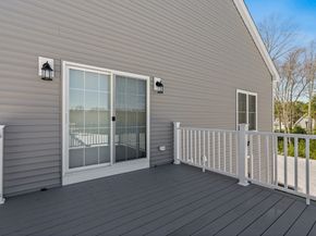 6 Chickadee Way 23, Upton MA 01568