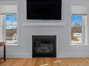 6 Chickadee Way 23, Upton MA 01568