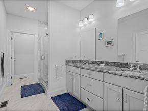 6 Chickadee Way 23, Upton MA 01568