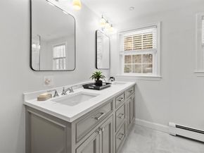 57 Brierbrook St, Milton MA 02186