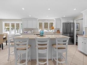 57 Brierbrook St, Milton MA 02186