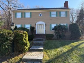 88 Patricia Dr, Milton MA 02186