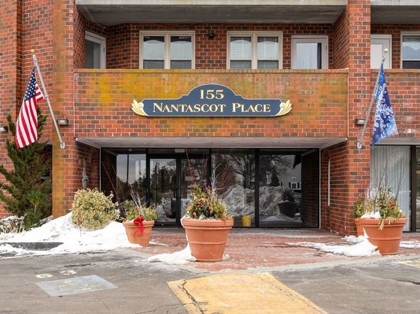 155 George Washington Blvd 210, Hull MA 02045