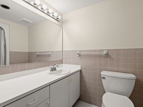 155 George Washington Blvd 210, Hull MA 02045