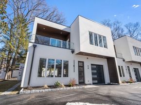 24 Wilson Cir 24, Newton MA 02461