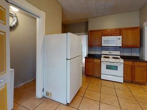 194 Boylston St, Boston MA 02130