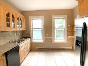 194 Boylston St, Boston MA 02130