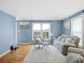 66 Buttonwood Avenue, Sutton MA 01590
