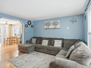 66 Buttonwood Avenue, Sutton MA 01590