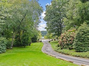 72 Precinct Street, Lakeville MA 02347