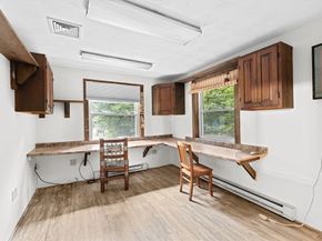 72 Precinct Street, Lakeville MA 02347