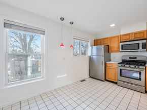 100 Anderer Ln 2, Boston MA 02132
