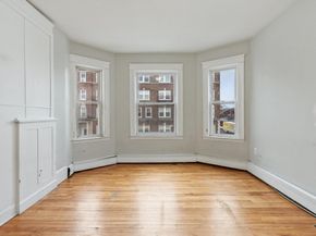 1038 Main Street, Worcester MA 01603