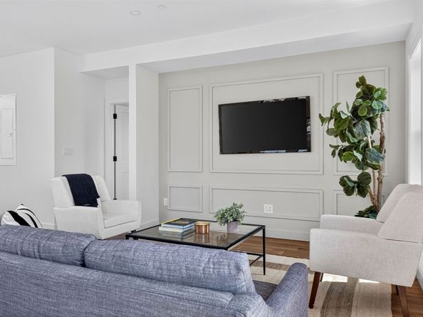 192 Washington Street C, Somerville MA 02143