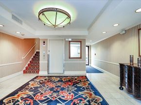 1004 Paradise Rd 1L, Swampscott MA 01907