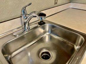 1004 Paradise Rd 1L, Swampscott MA 01907