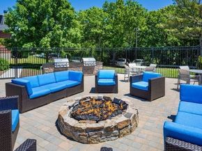 145 Essex Avenue 402, Gloucester MA 01930